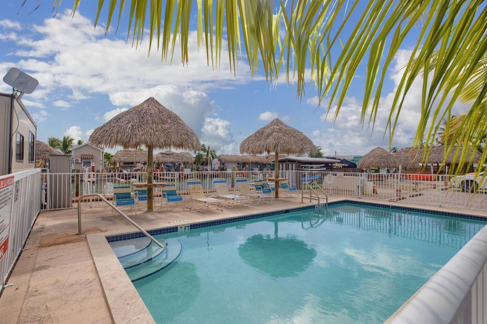 Waterfront Studio 2, Couples Oasis, Kayaks, Pool Jewfish 外观 照片